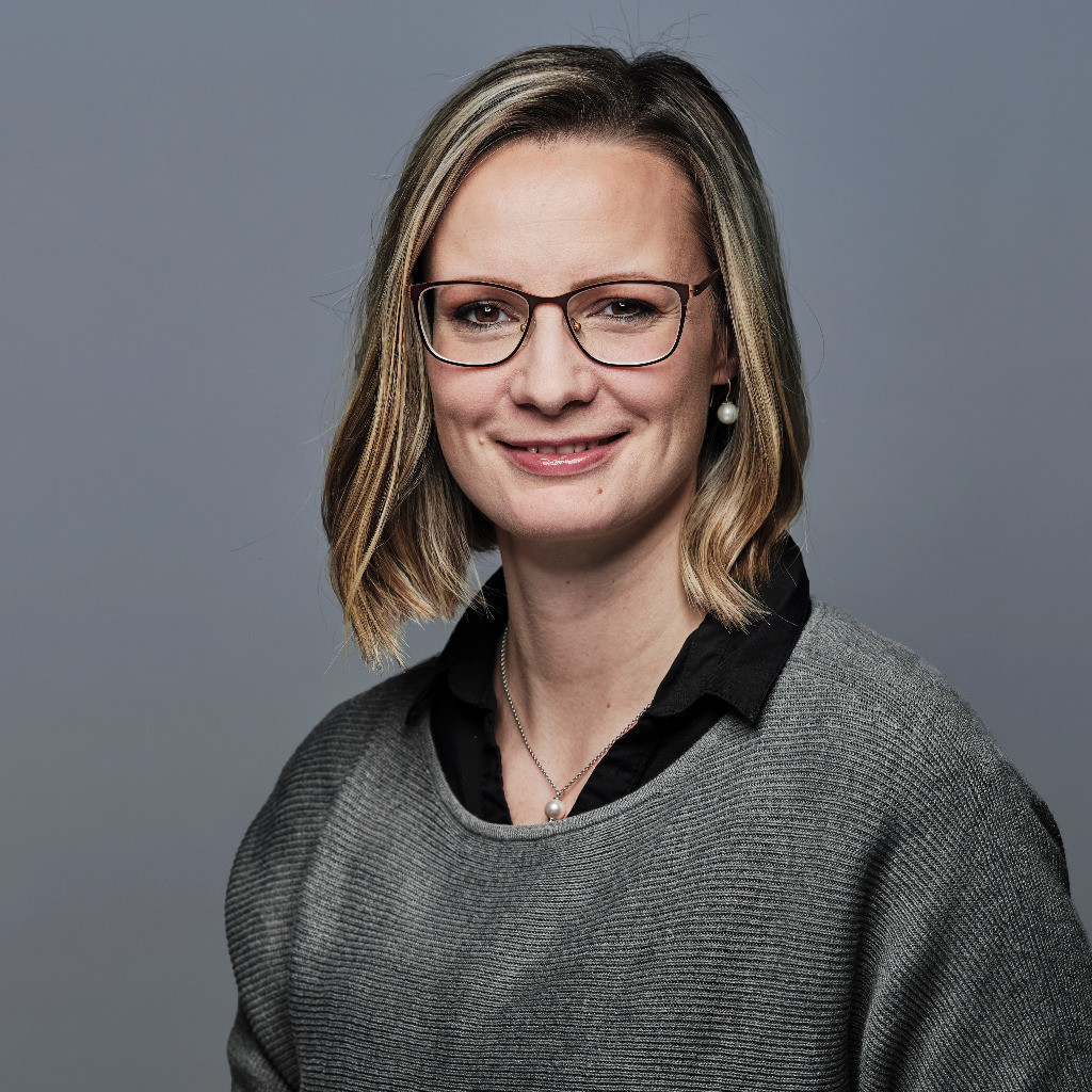 Dr. Silvia Eberle Lehrstuhl für Betriebswirtschaftslehre, insb