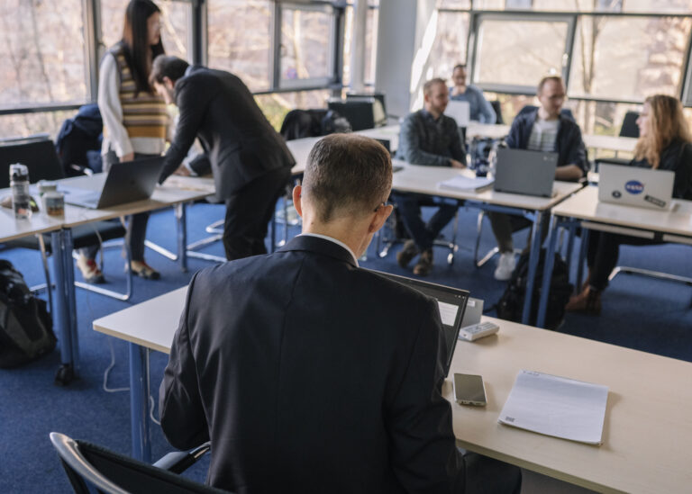 Beitragsbild für Lehrbeauftragte